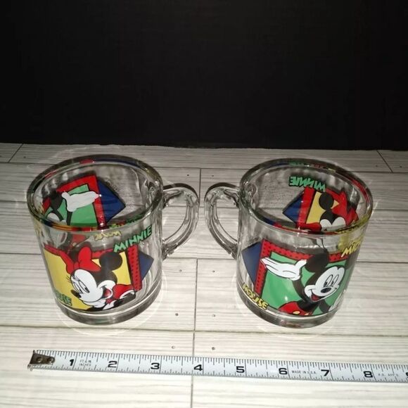 Vtg Disney Mickey & Minnie Mouse Collector Coffee Mugs Glass Cup Anchor Hocking - Picture 1 of 8